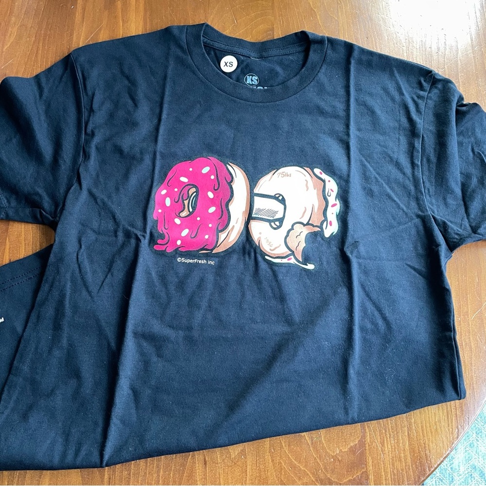 New-SuperFresh Barbell Donut T Shirt - XS